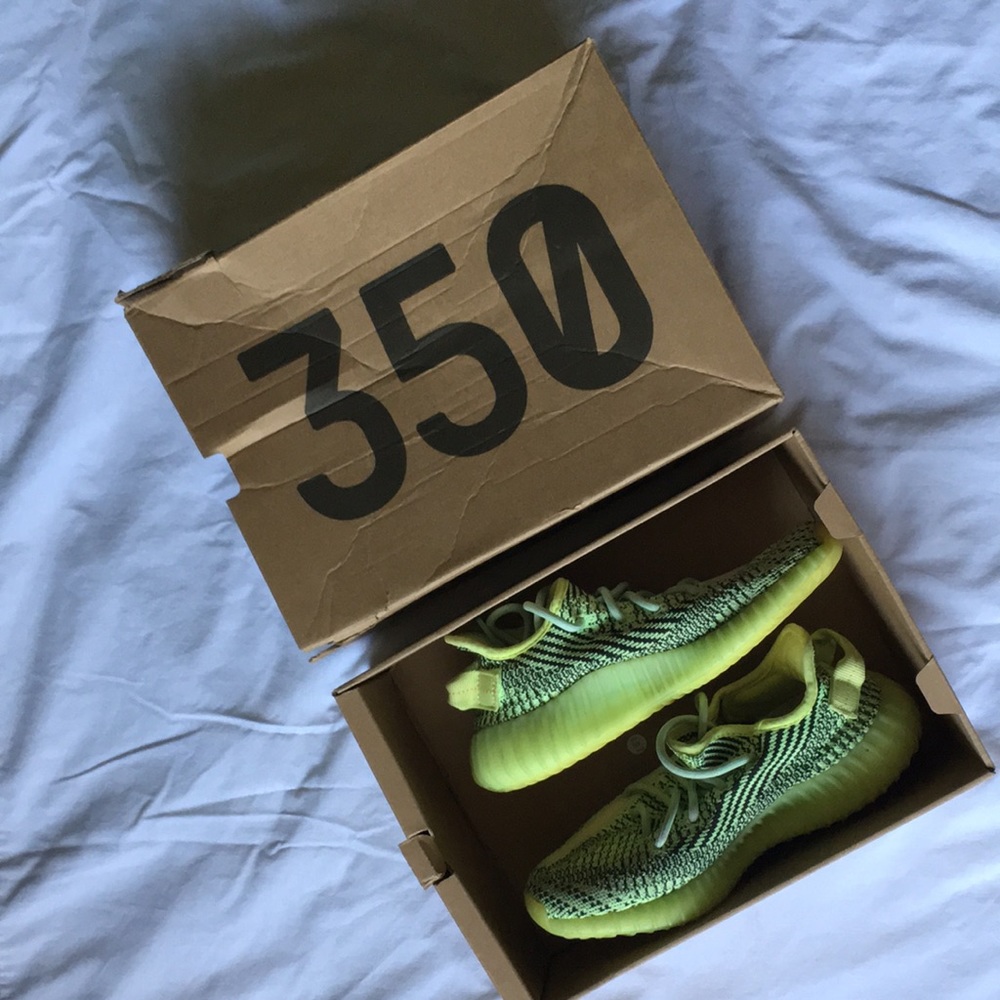 Neon Green Yeezy Boosts Adidas Shoes for Boys Girls Size 4 w/box